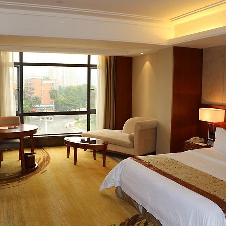 Rongjiang Hotel Jieyang Exteriör bild