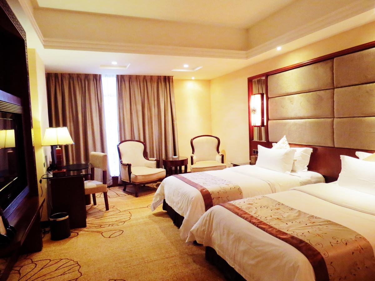 Rongjiang Hotel Jieyang Exteriör bild