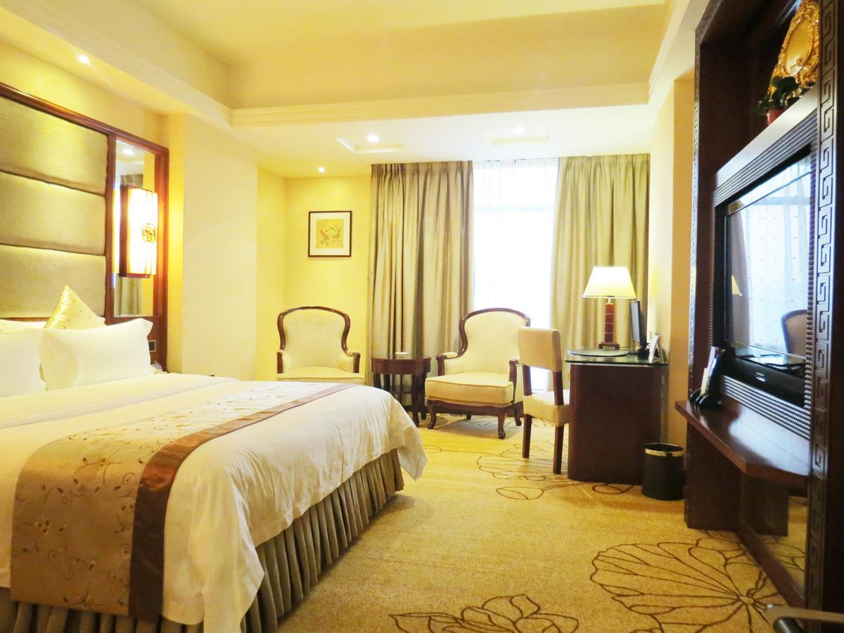 Rongjiang Hotel Jieyang Exteriör bild